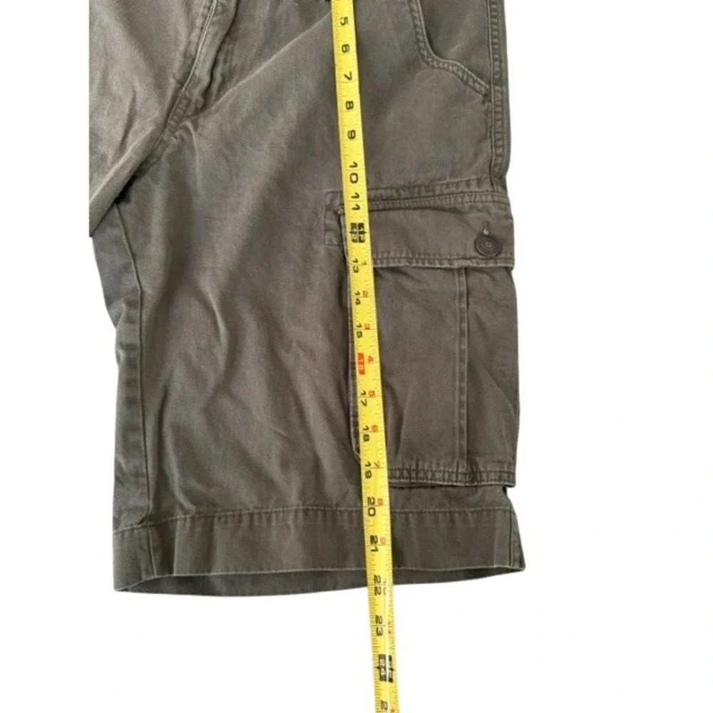 True Religion Mens Cargo Shorts Size 33 Olive Green Cotton Utility World Tour